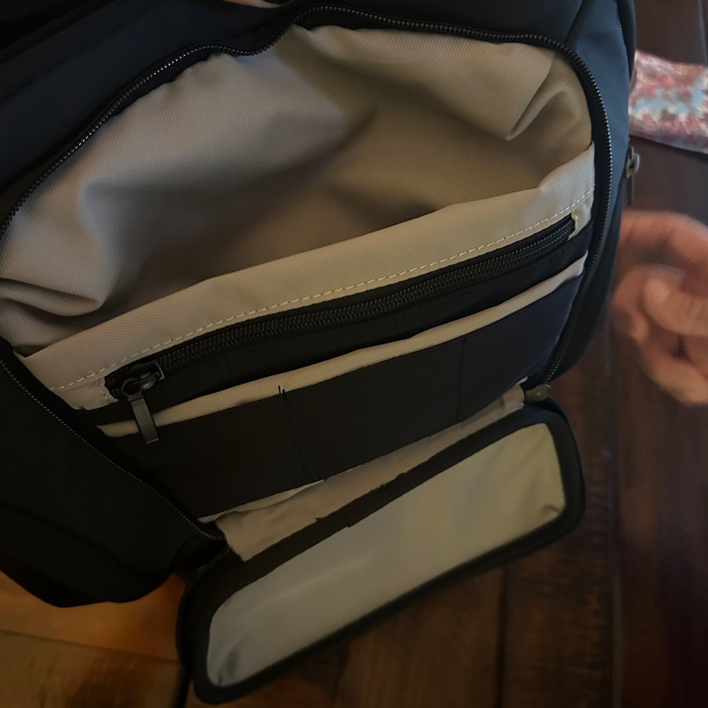 Mark Ryden Zeus Men's Backpack - Picture 5 of 8